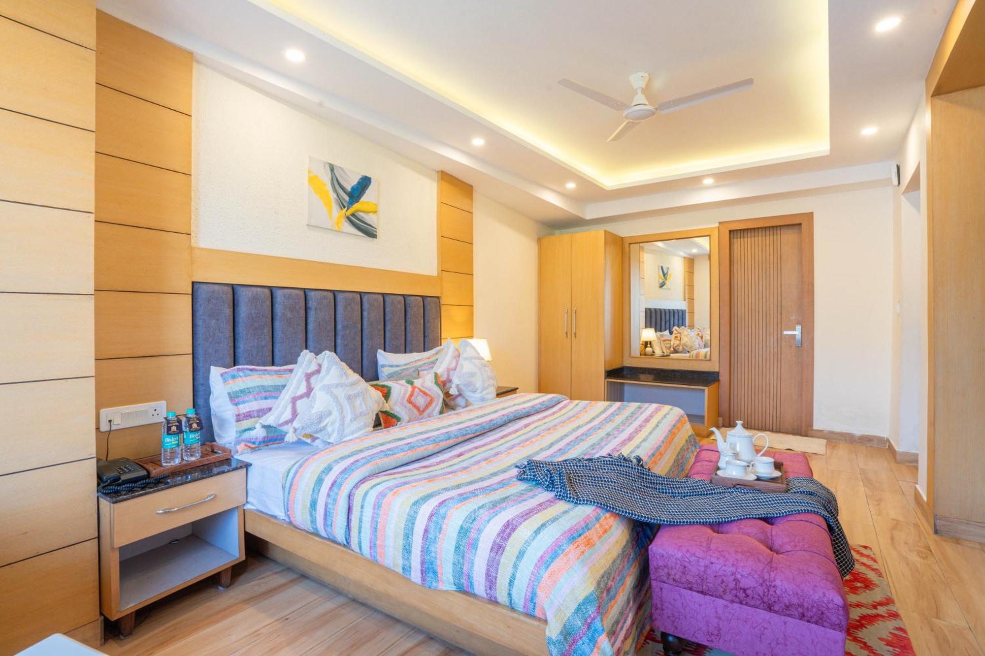 Hotel Super @Mall Road 穆索里 外观 照片